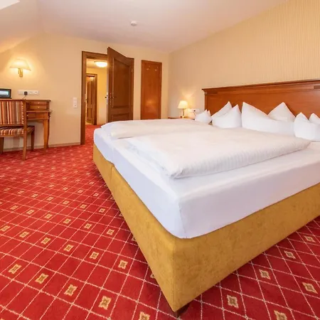 Post Hotel 3*