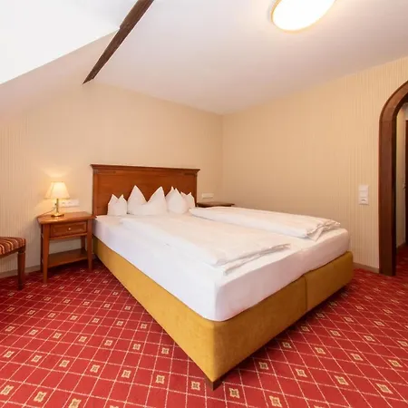 Post Hotel